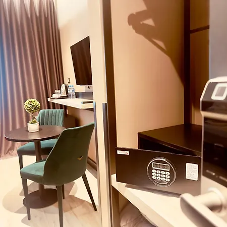Hotel Olive 4*
