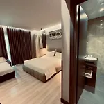Olive Hotel Vlorë