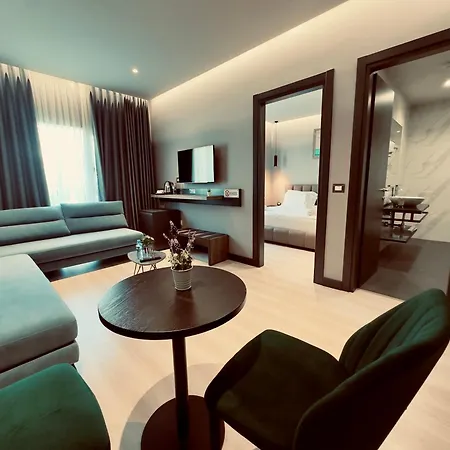 Olive 4*