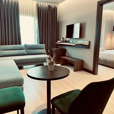 Olive 4* Влёра
